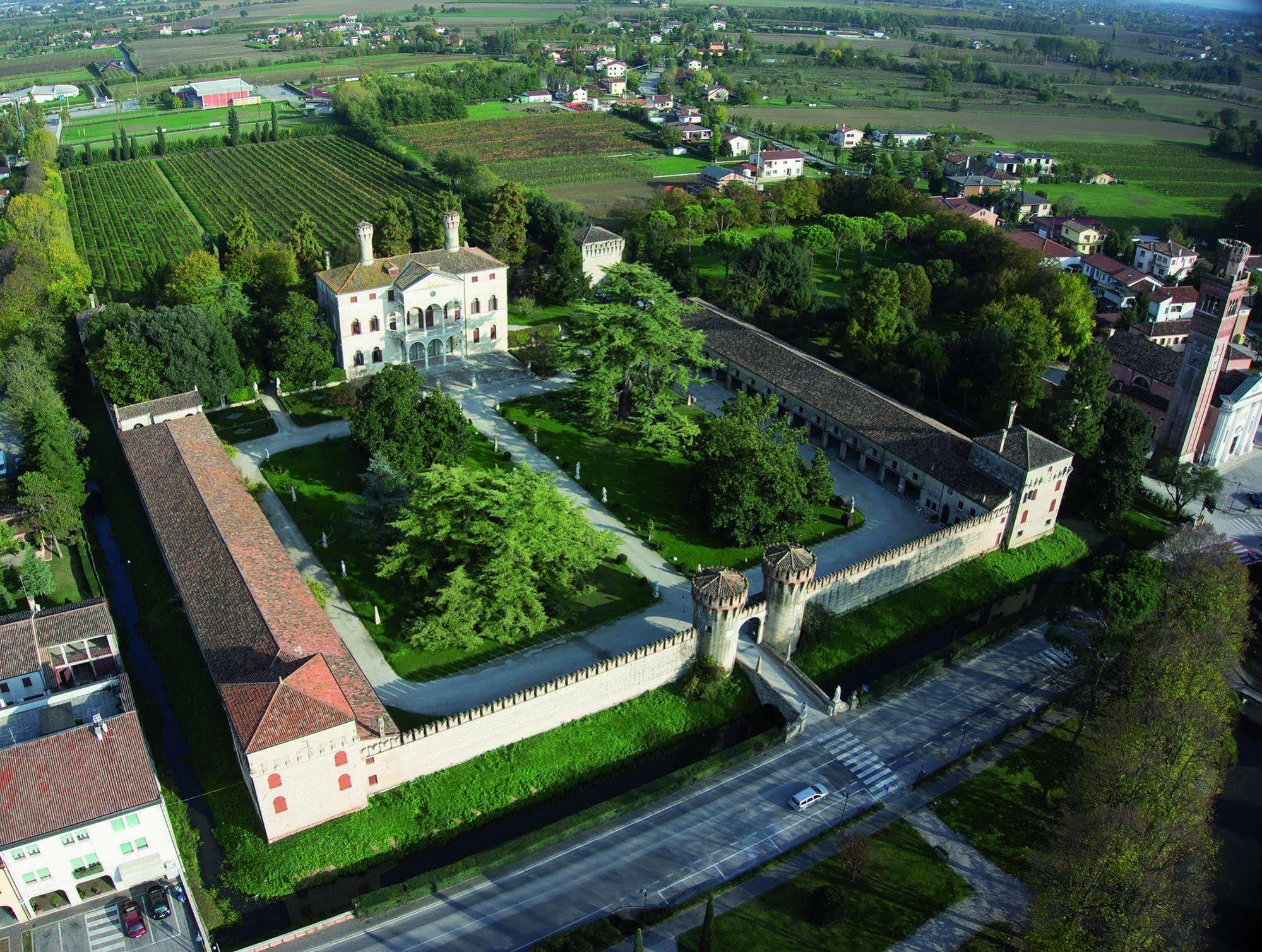 Country house Castello Di Roncade